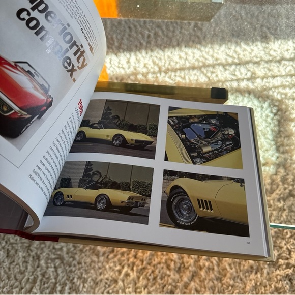 Corvette Classics by the Auto Editors of Consumers Guide Hardcover Very Good - Picture 9 of 11